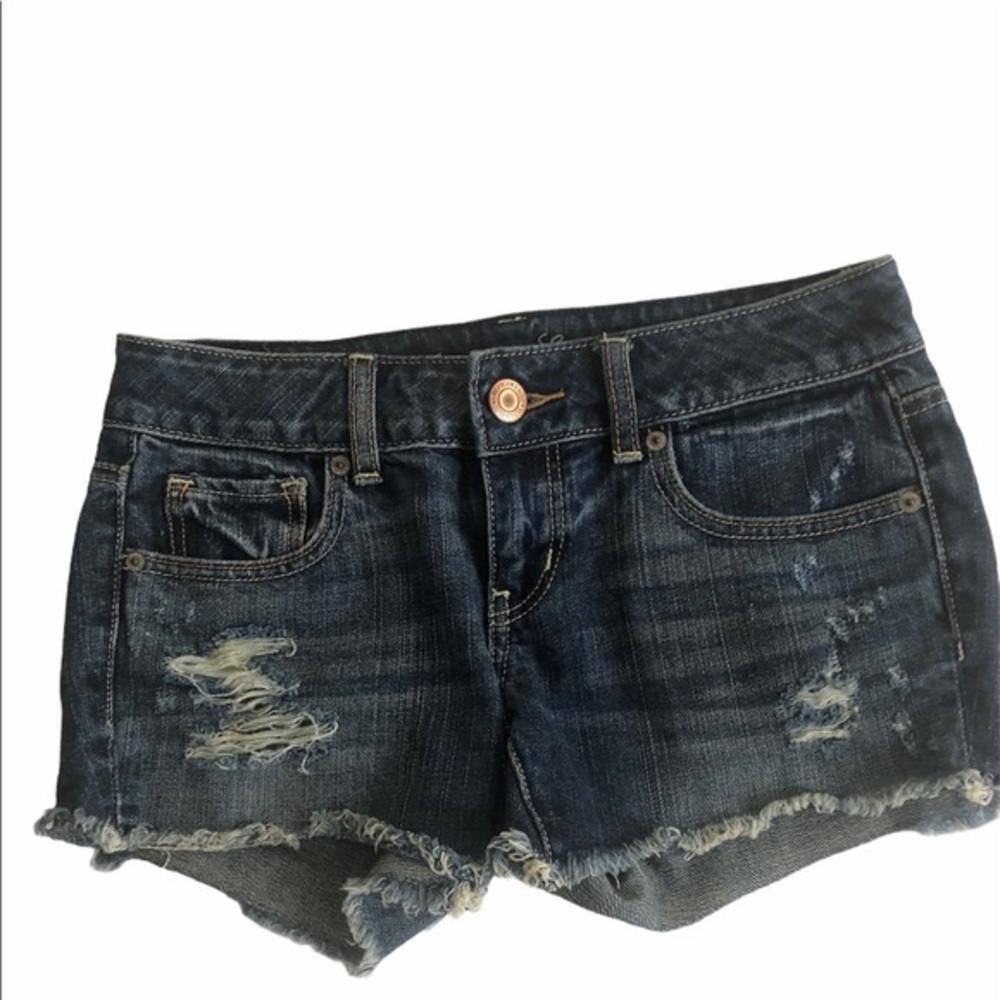 American Eagle Outfitters Distressed Dark Wash Denim Cutoff Shorts Low‎ Rise